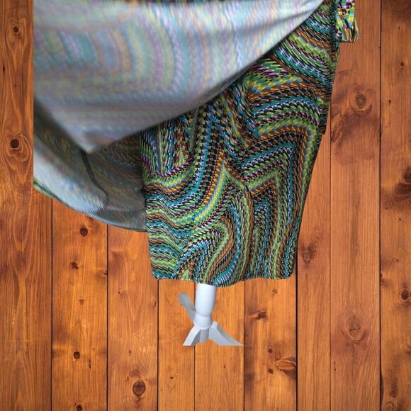 Emma & Michele Women's Medium Short Sleeve Wrap Dress Colorful Artsy Boho - Picture 4 of 6